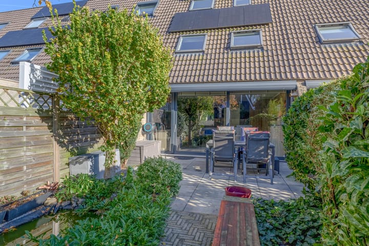 Photo 23 of Jan Jacob Slauerhoffstraat 18