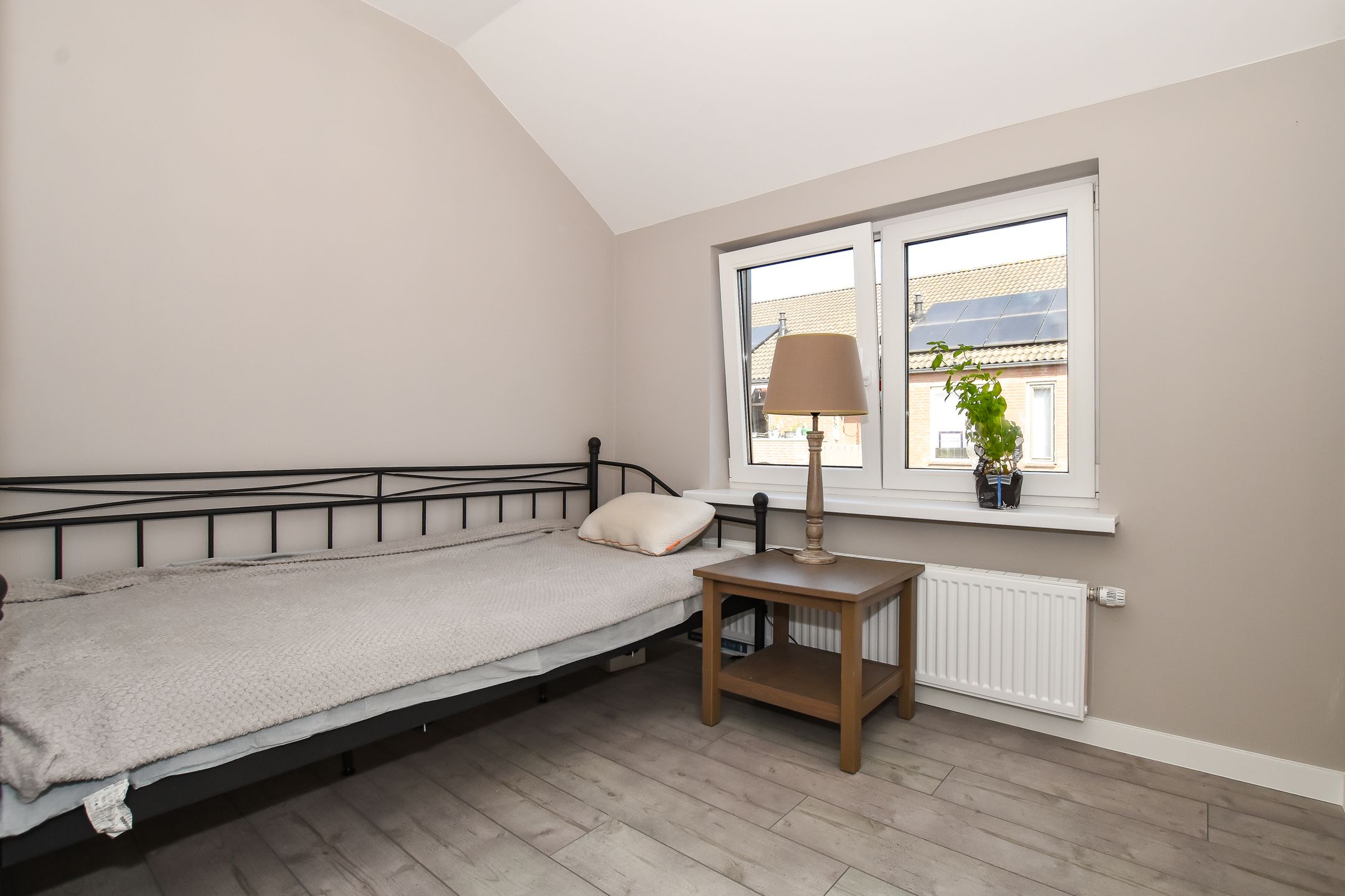 Foto 12 van Julianastraat 97