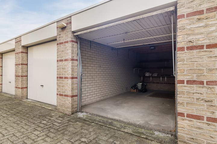 Photo 22 of Papiermolenweg 15