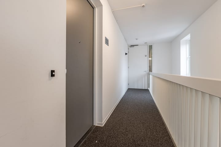 Photo 9 of Engelandlaan 123-L