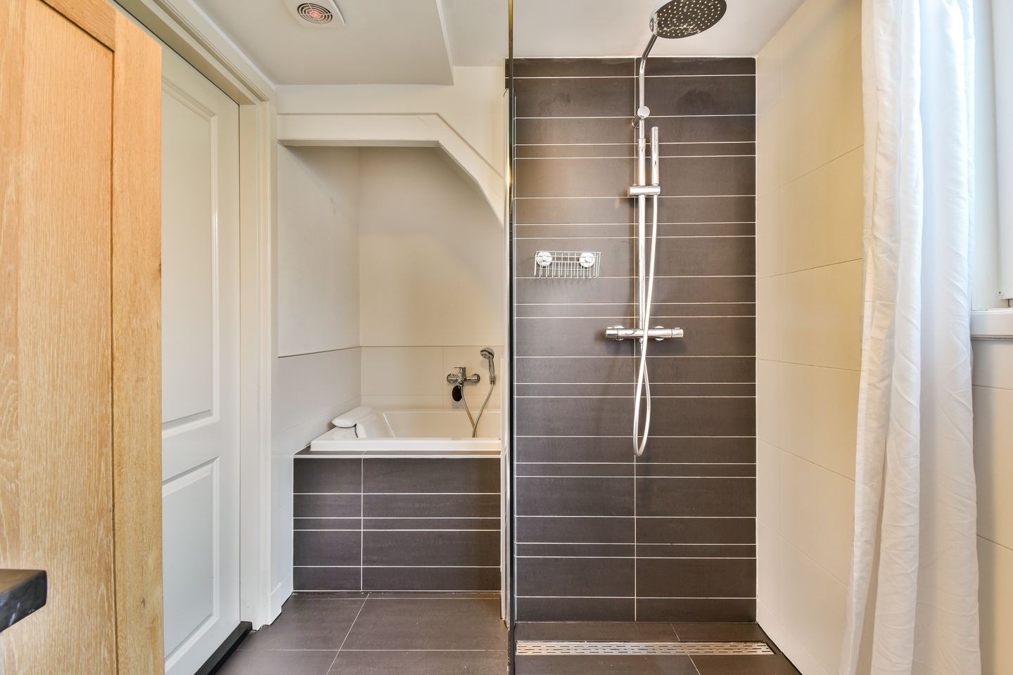 Foto 5 van Spanjaardstraat 85-B02