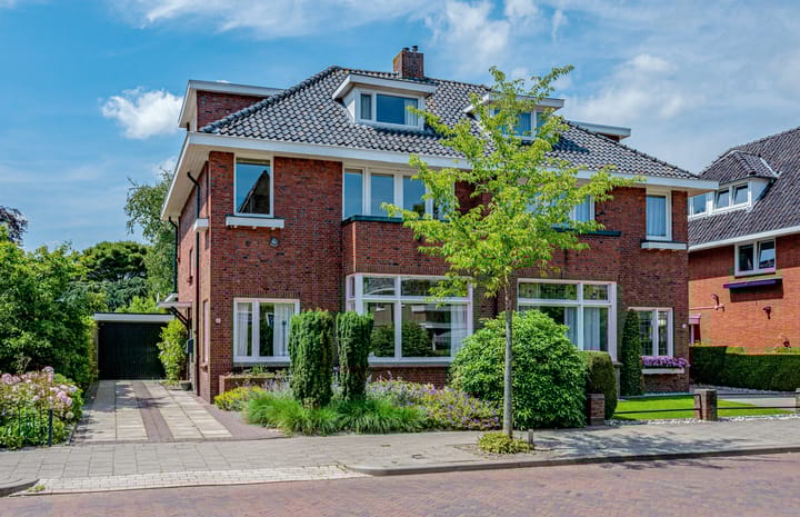 Foto 1 van Burg. Schönfeldsingel 2