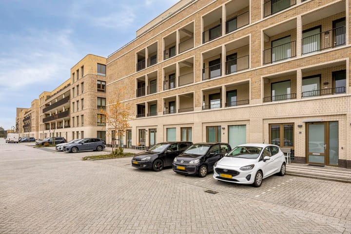 Photo 3 of Burgemeester Augustijnstraat 19