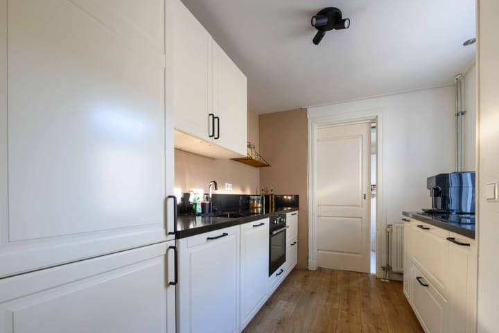 Photo 5 of Prinsenstraat 8