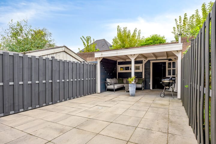 Photo 9 of Prinsenstraat 8