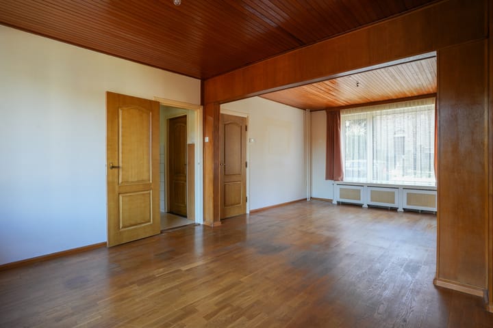 Foto 4 van Meuserstraat 104