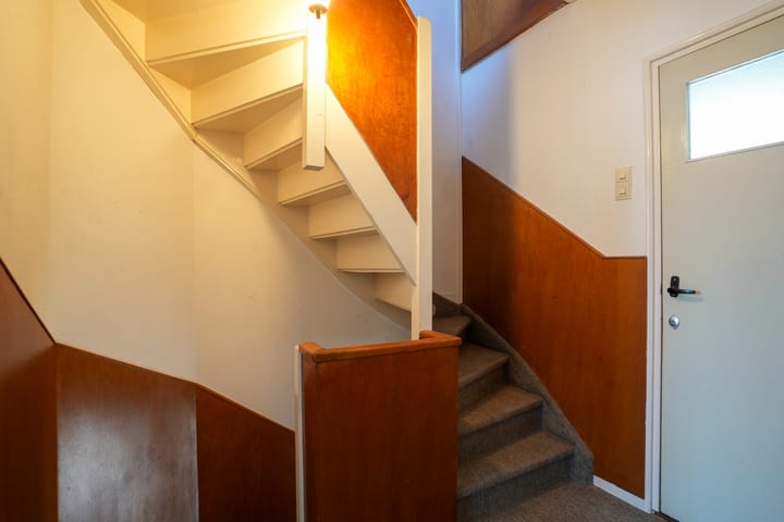 Foto 8 van Meuserstraat 104