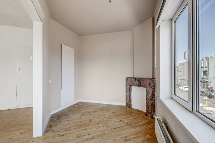 Photo 12 of Groeneweg 107-BS