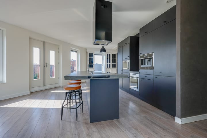 Appartement te koop: Roald Amundsenstraat 68, Almere