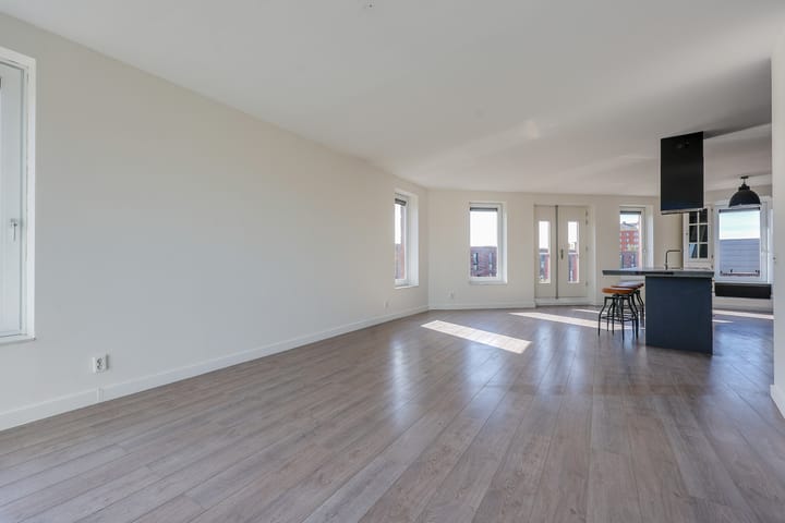 Appartement te koop: Roald Amundsenstraat 68, Almere