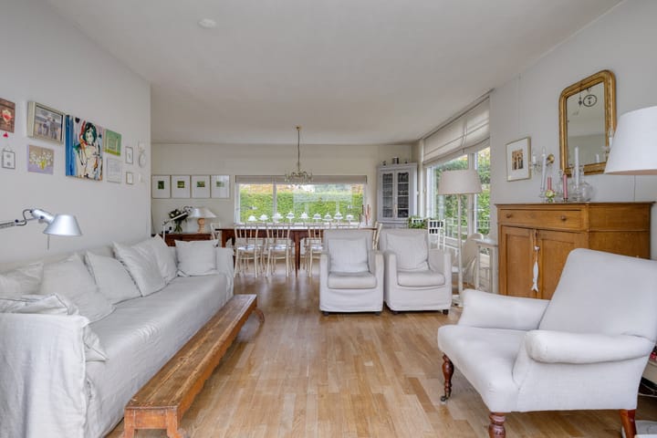 Photo 19 of Leeuwerik 6