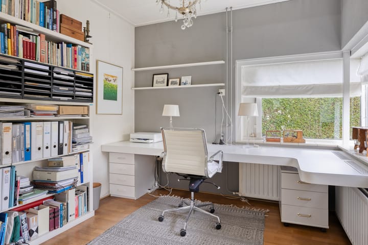 Photo 24 of Leeuwerik 6