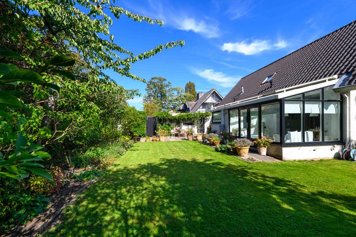 Photo 29 of Leeuwerik 6