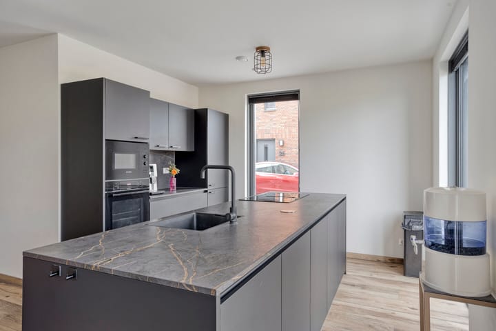 Photo 17 of Dotterbloem 23