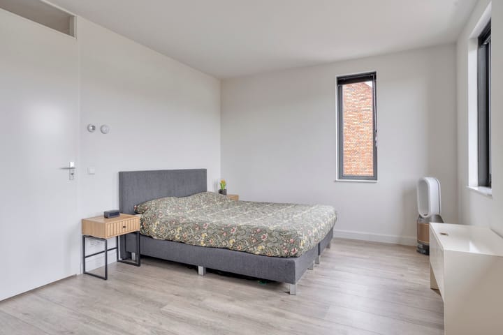 Photo 25 of Dotterbloem 23