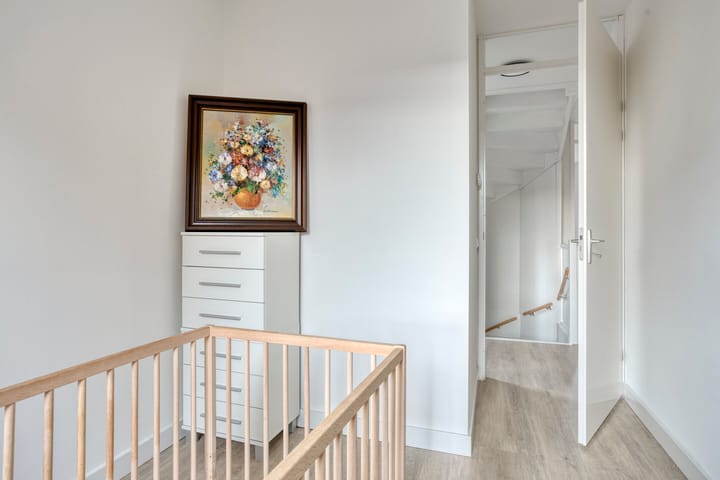 Photo 27 of Dotterbloem 23