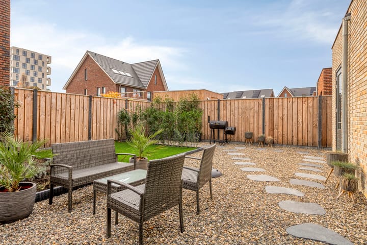 Photo 37 of Dotterbloem 23