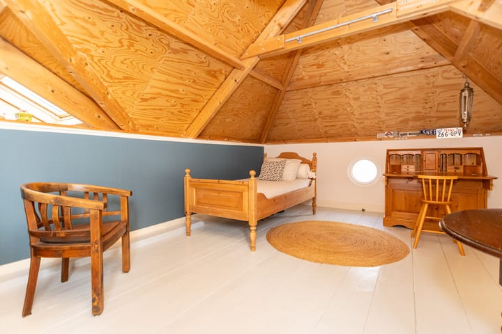 Photo 68 of Oosterblokker 100