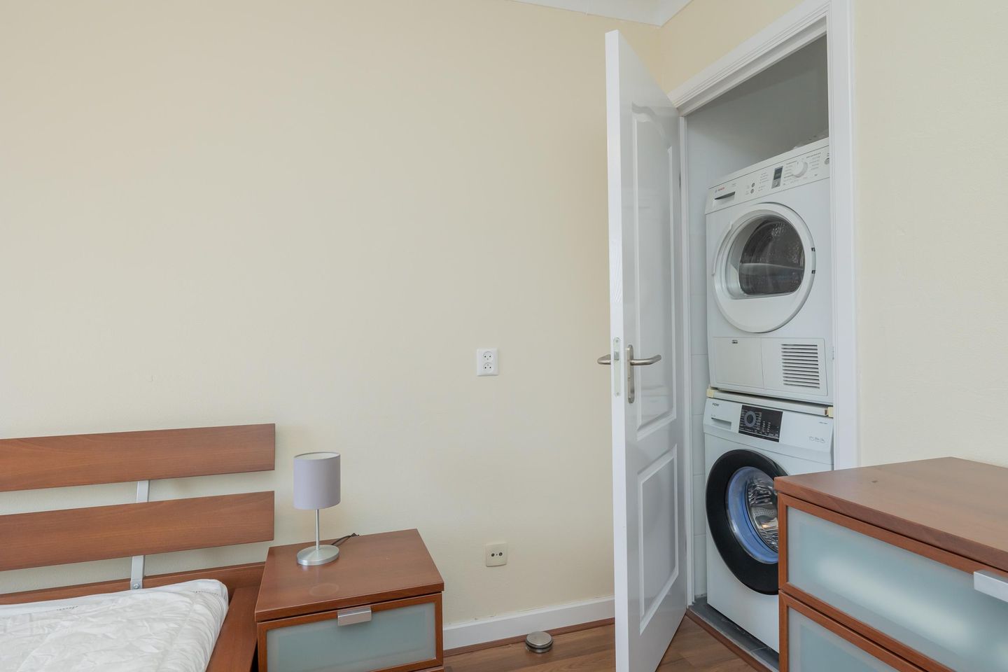 Photo 20 of Rozenstraat 133