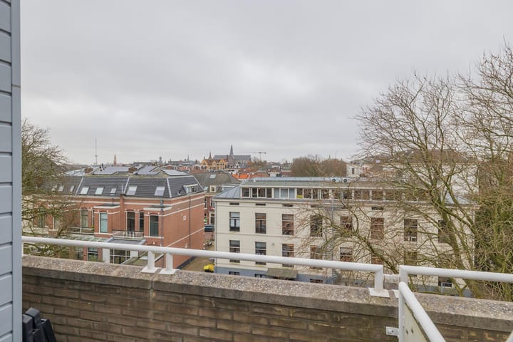 Photo 11 of Rozenstraat 133