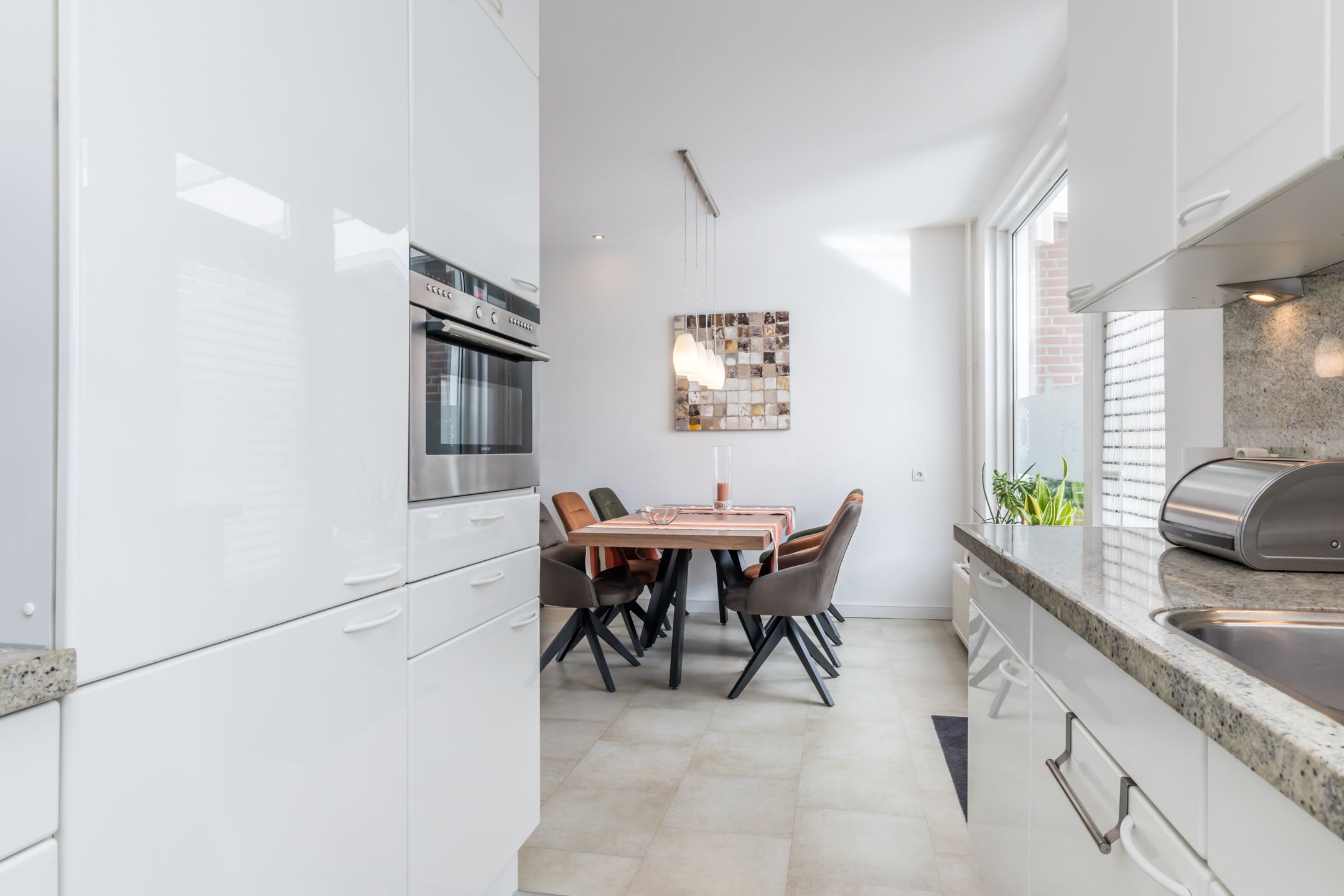 Foto 15 van Zuster Theodolindestraat 4