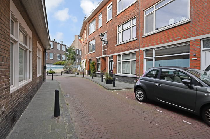 Photo 2 of Heemraadstraat 30