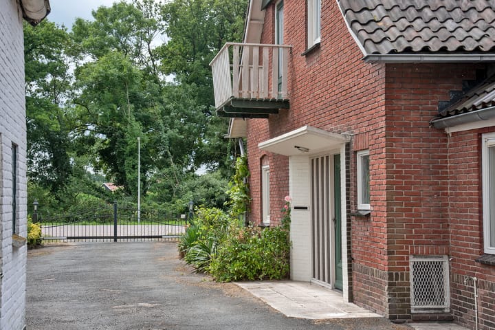 Photo 7 of Oldenzaalsestraat 118