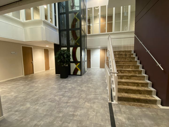 Photo 3 of Rogier van der Weydestraat 6-D3