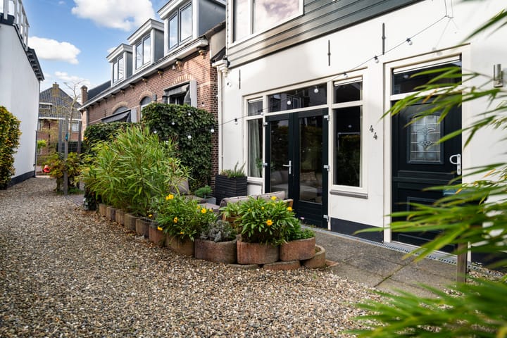 Photo 1 of Van Teylingenweg 44