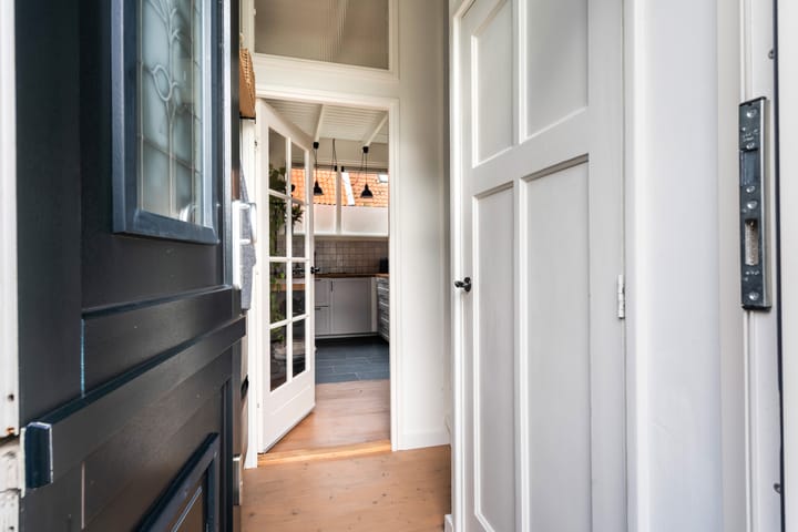 Photo 3 of Van Teylingenweg 44