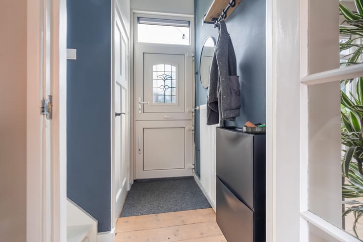 Photo 4 of Van Teylingenweg 44