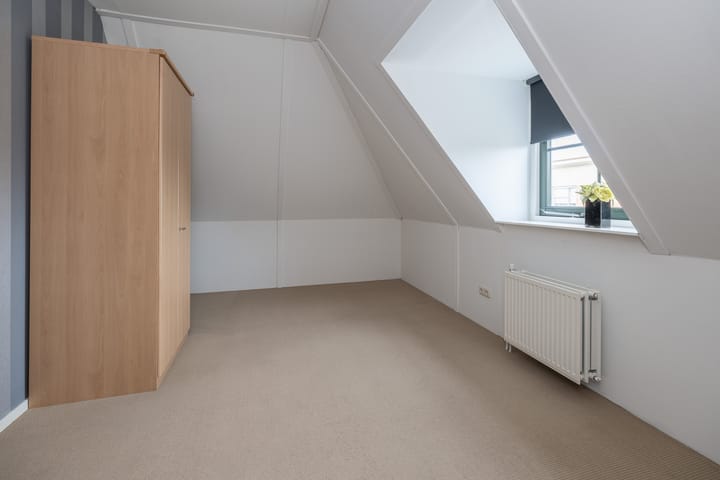 Photo 35 of Wethouder van Hekezenlaan 13