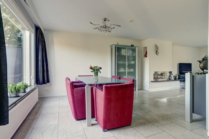 Photo 9 of Newtonlaan 2