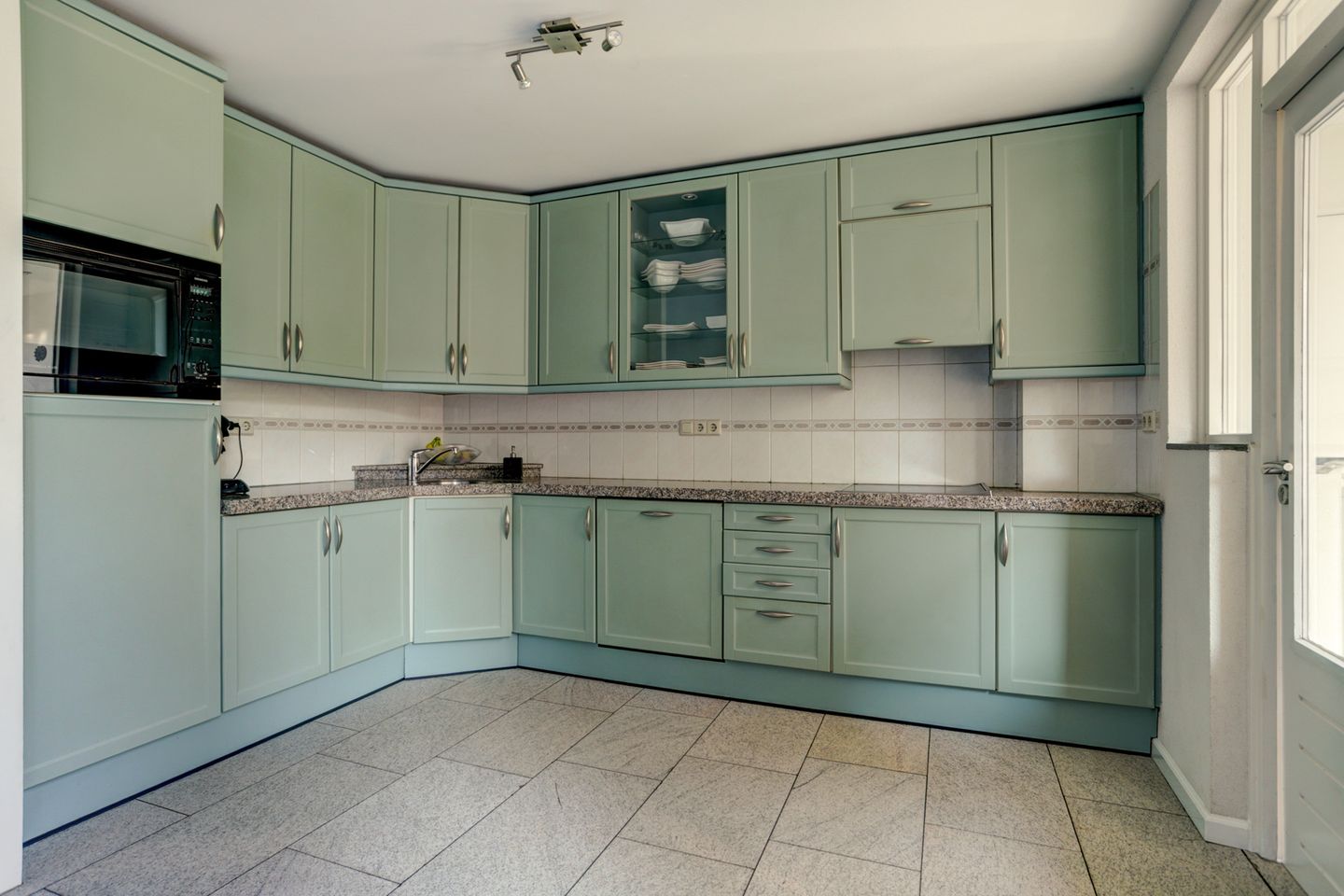 Foto 10 van Newtonlaan 2