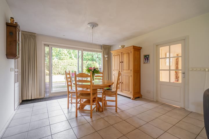 Foto 8 van Wermenbossestraat 19