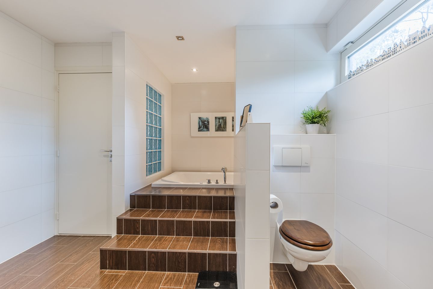 Photo 50 of Burgemeester den Texlaan 7