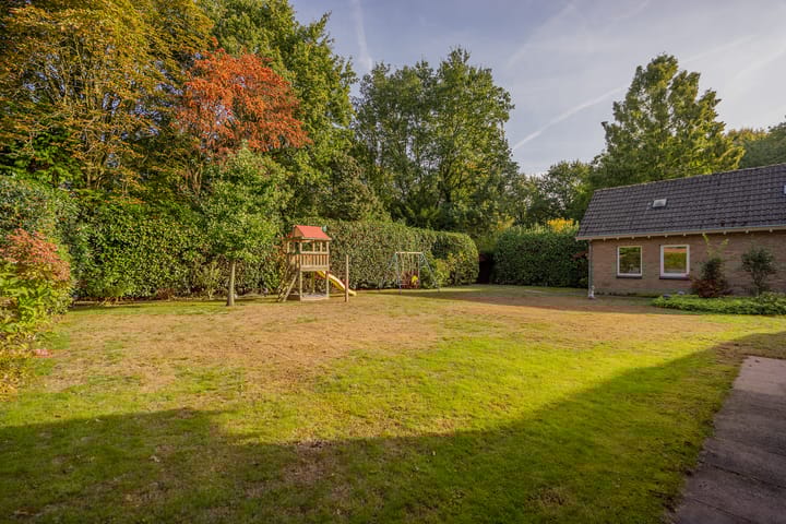 Foto 26 van Wermenbossestraat 19