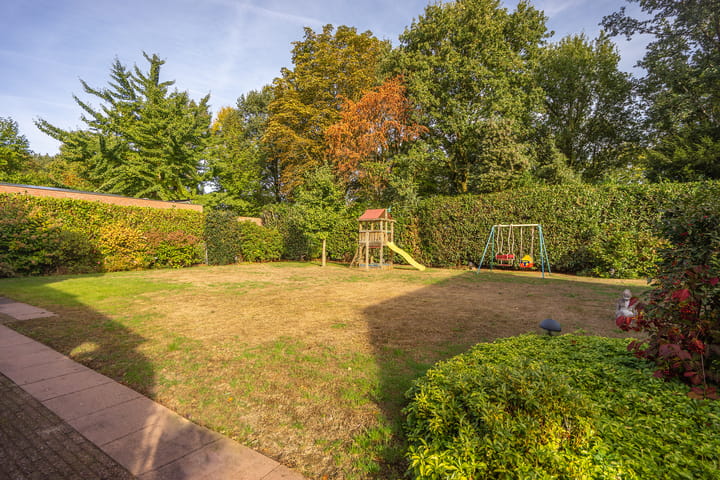 Foto 27 van Wermenbossestraat 19