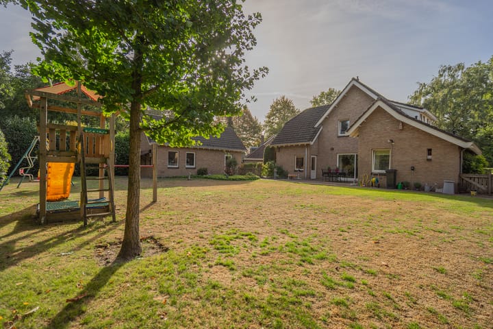 Foto 29 van Wermenbossestraat 19