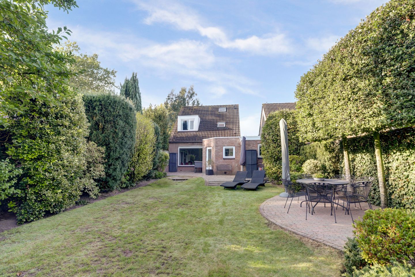 Foto 34 van Newtonlaan 2