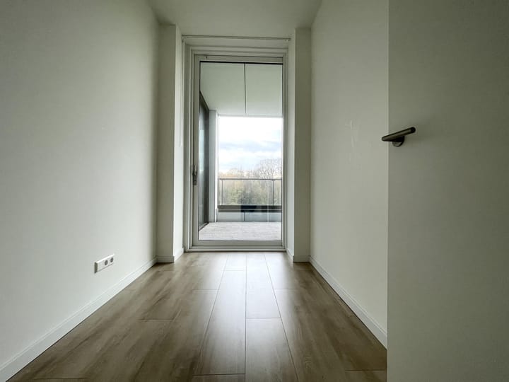 Photo 7 of Oostduinplein 57