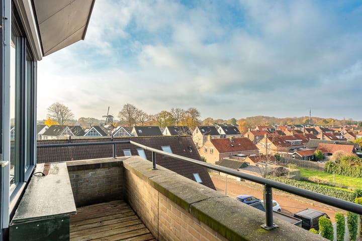 Foto 24 van Klaverplein 54