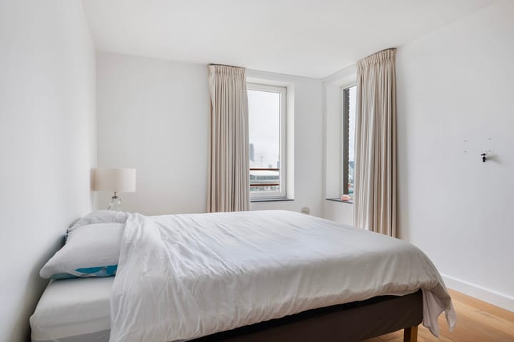 Foto 36 van Landverhuizersplein 53