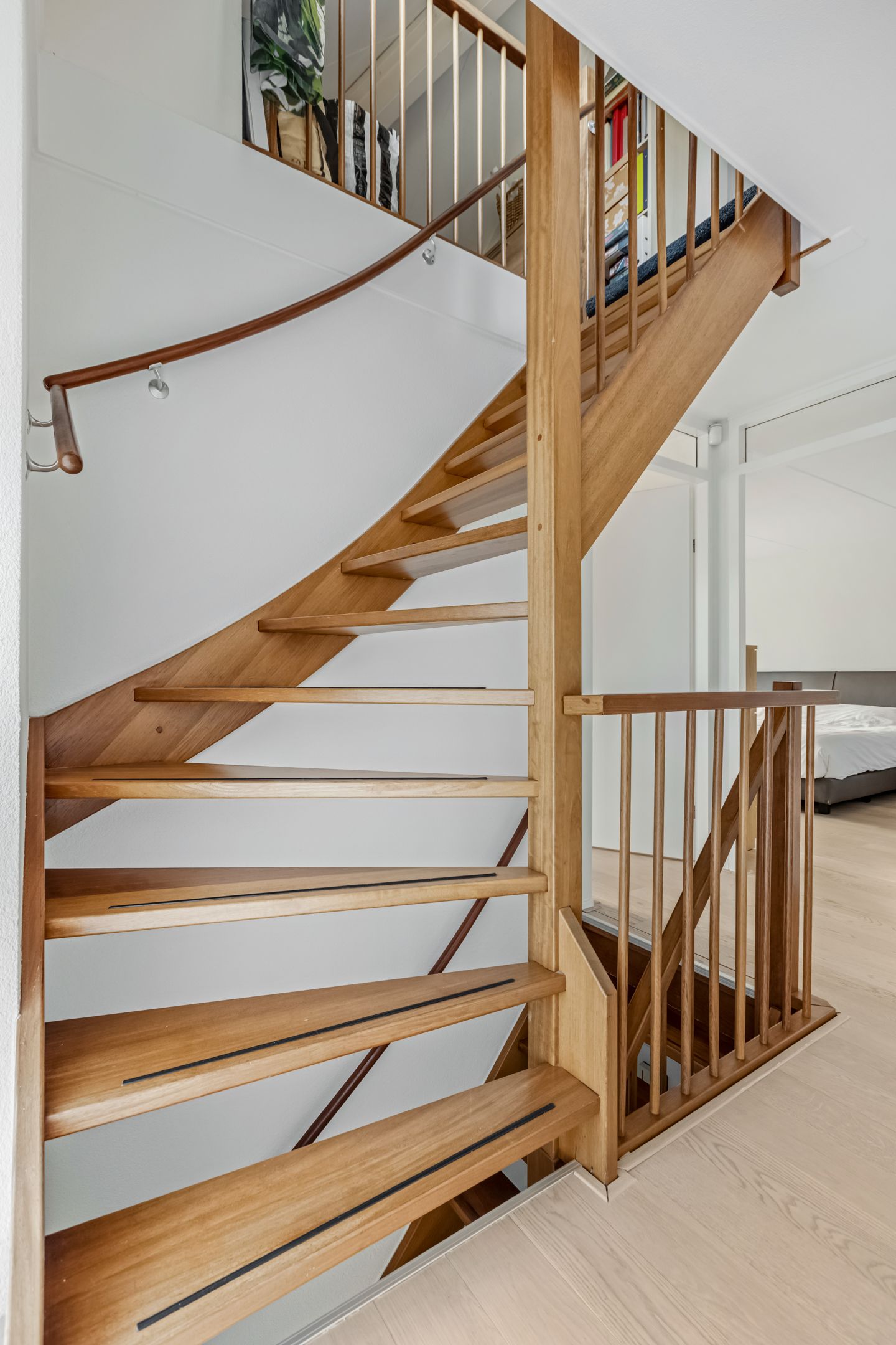 Foto 33 van Oranje Nassaulaan 73