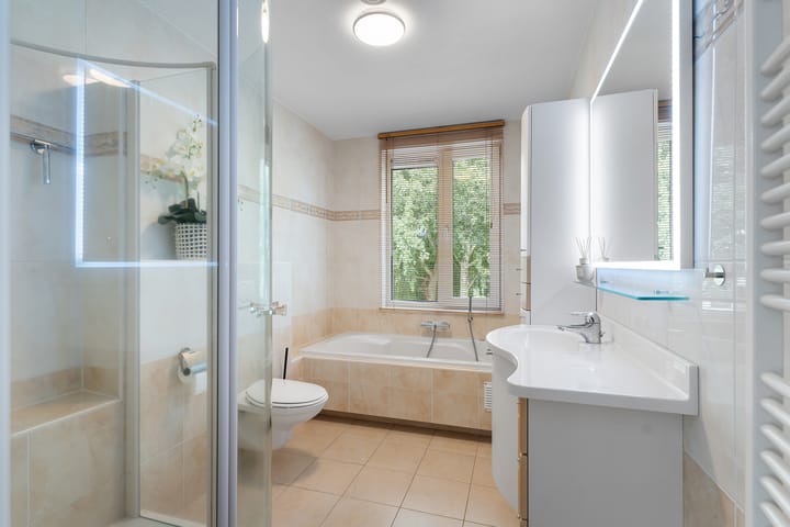 Photo 4 of Carol Vogesgracht 11