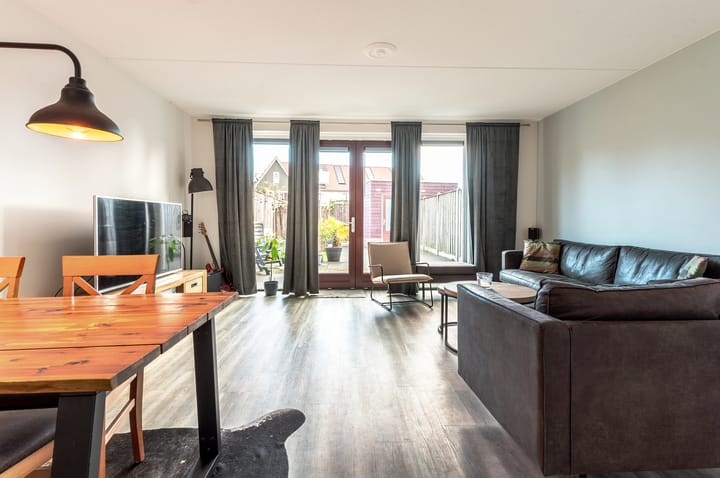 Foto 10 van Spaanderbank 10