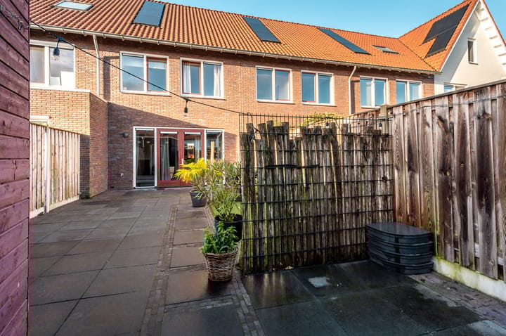 Foto 32 van Spaanderbank 10