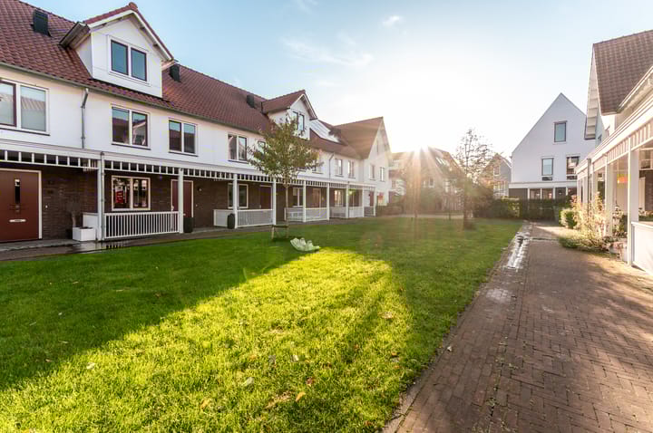 Foto 36 van Spaanderbank 10