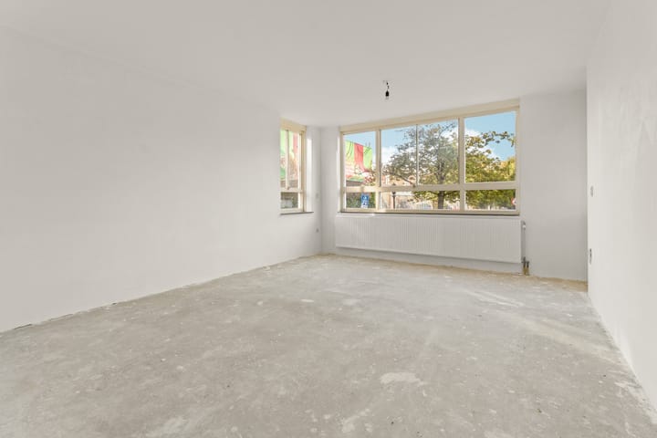 Photo 2 of Jacob van Lennepstraat 209