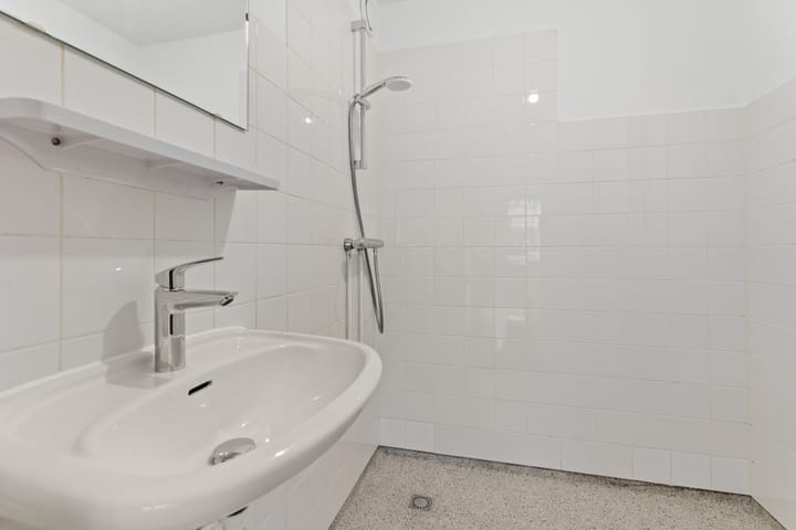 Photo 12 of Jacob van Lennepstraat 209